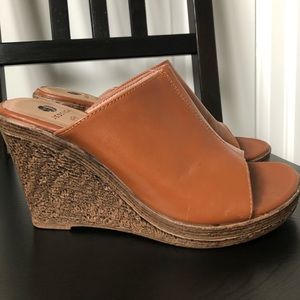 Jessica | 90's-esque Slip-on Wedges